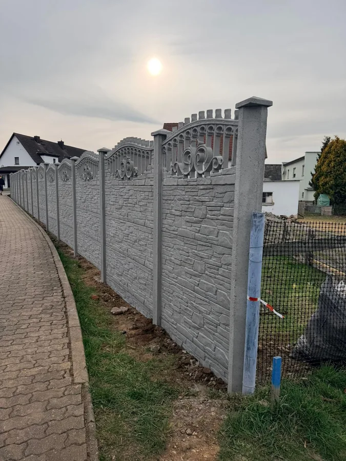 Betonzaun Projekt Modell 12 – Miko Beton Zaun