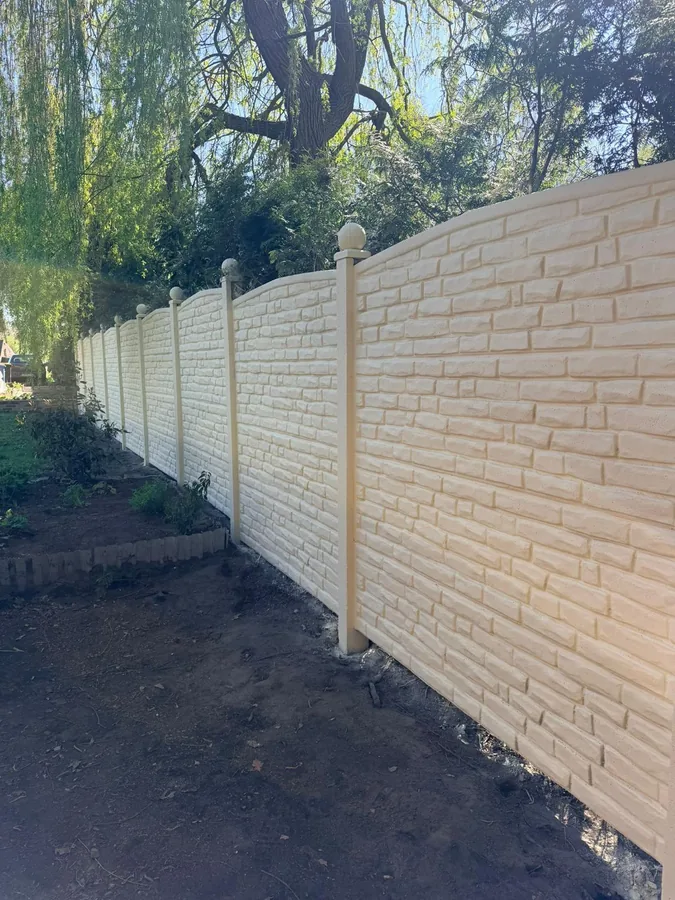 Betonzaun Projekt Modell 17 – Miko Beton Zaun