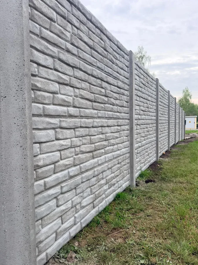 Betonzaun Projekt Modell 21 – Miko Beton Zaun