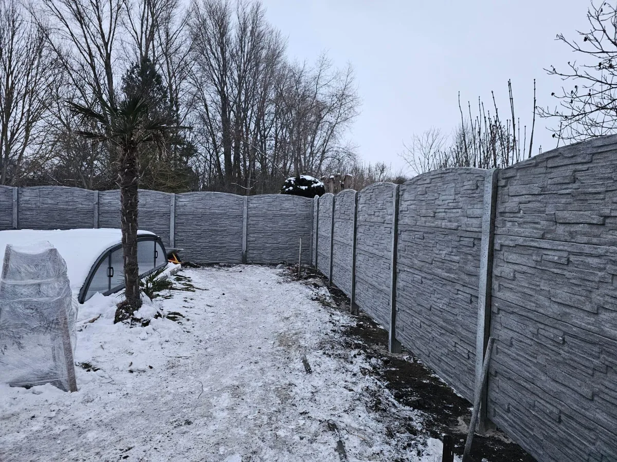 Betonzaun Projekt Modell 36 – Miko Beton Zaun